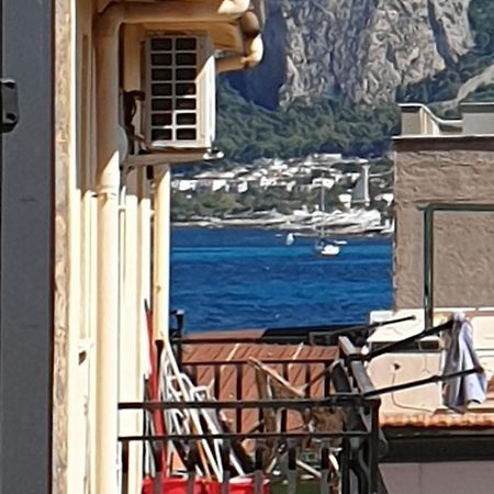 Casa Maro' Apartment Palermo Bagian luar foto